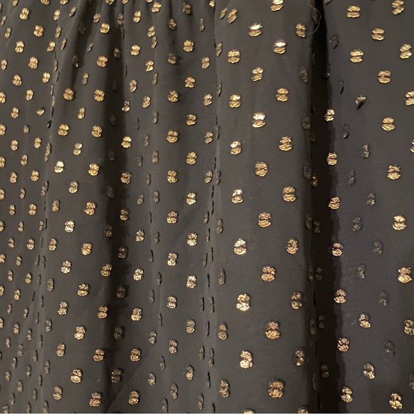 🦋J. Crew Ruffleneck top with foil clip dot with short sleeves, small - Picture 6 of 9